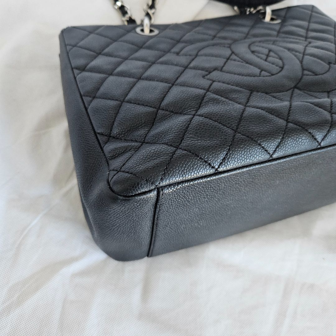 Chanel black GST tote bag caviar