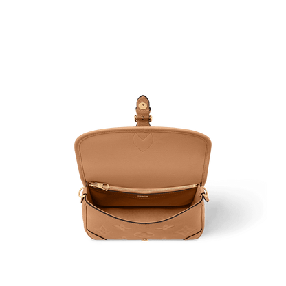 Louis Vuitton M11817 Diane