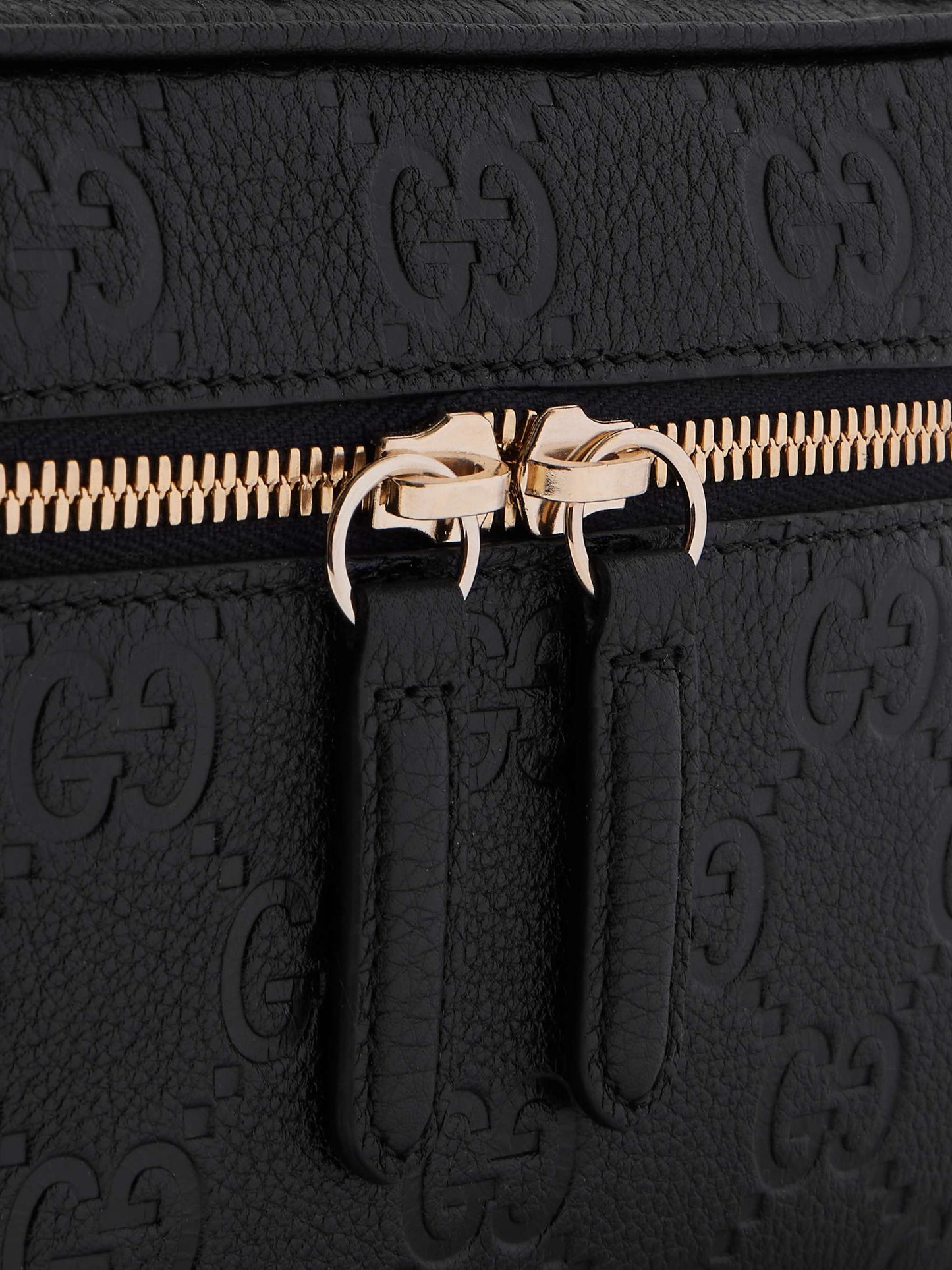 GUCCI GG Emblem mini debossed textured-leather shoulder bag