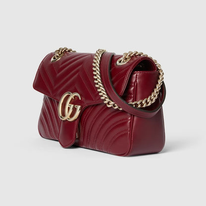 GUCCI GG Marmont medium shoulder bag