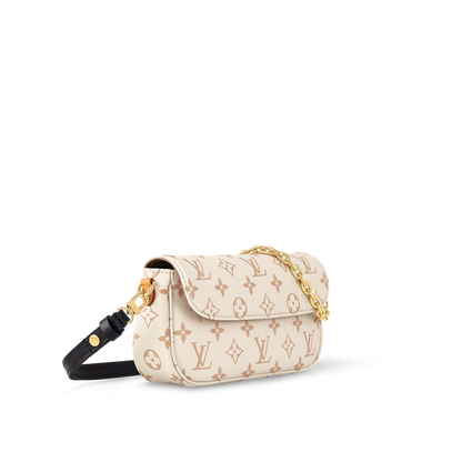 Louis Vuitton M83091 Wallet on Chain Ivy