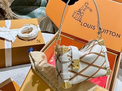 Louis Vuitton M25216 Side Trunk PM