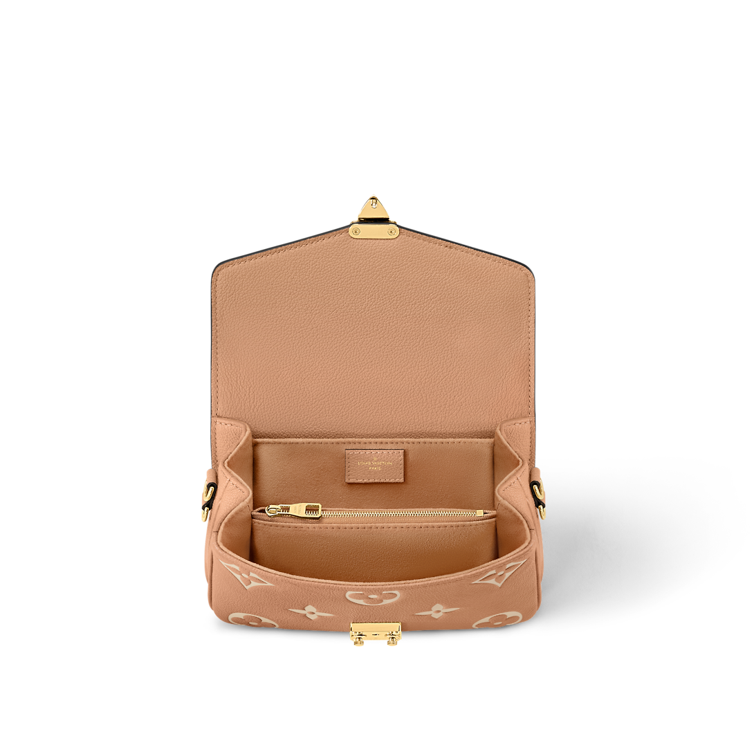 Louis Vuitton M12735 Pochette Métis East West