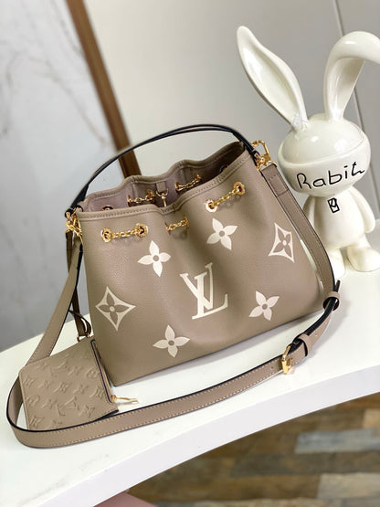 Louis Vuitton M25453 LV Bundle