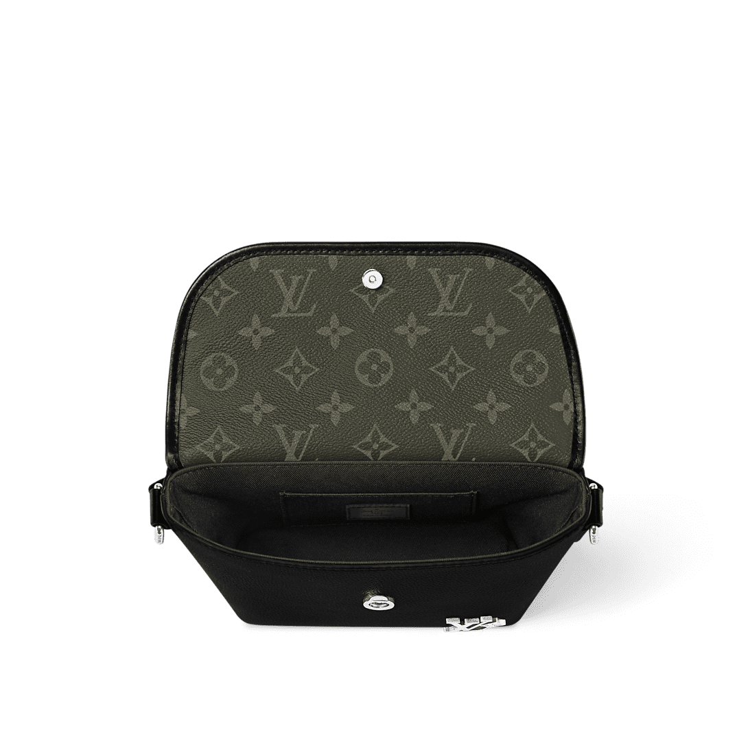 Louis Vuitton M12618 Pulse Wearable Wallet