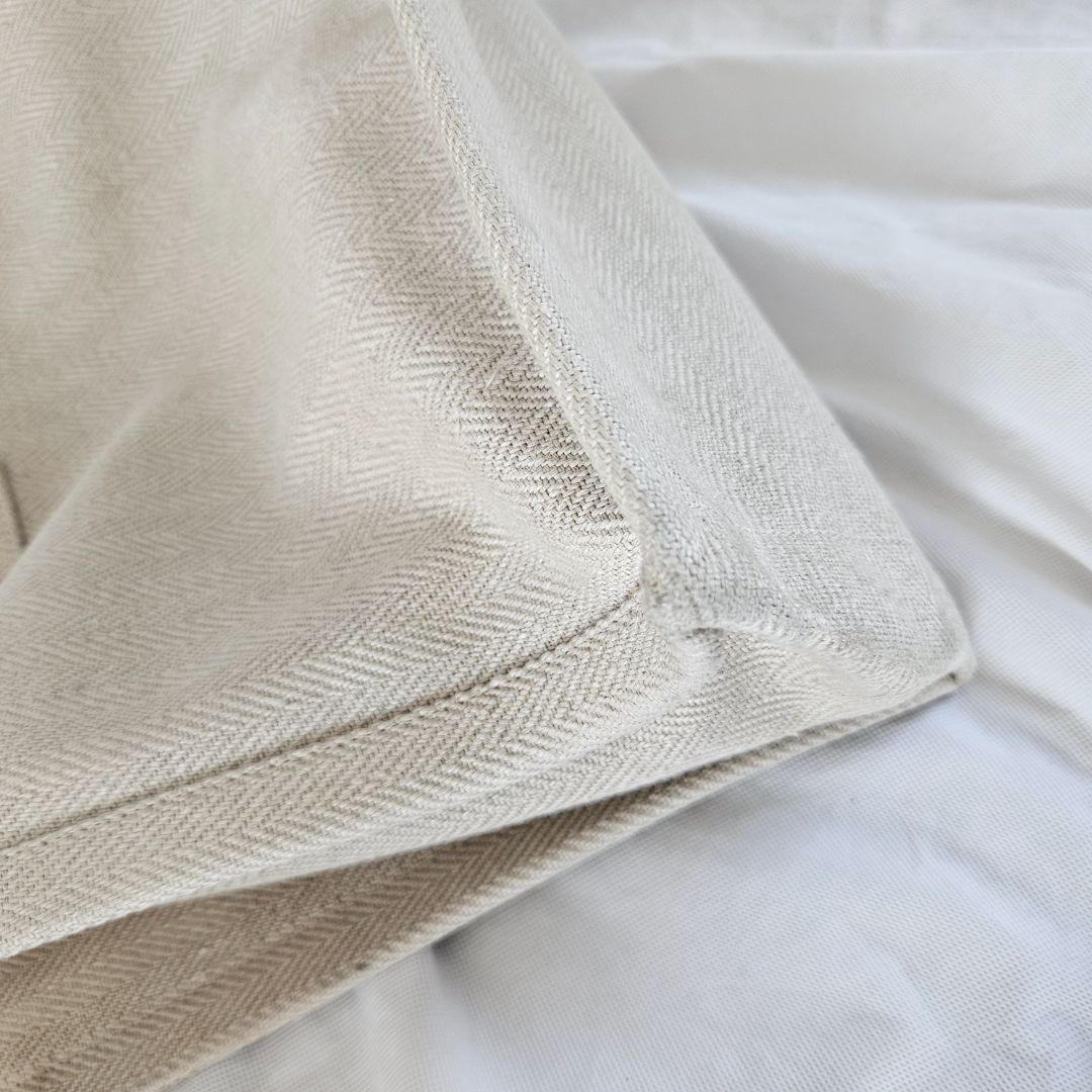 Saint Laurent Rive Gauche Tote Bag in Linen and Leather