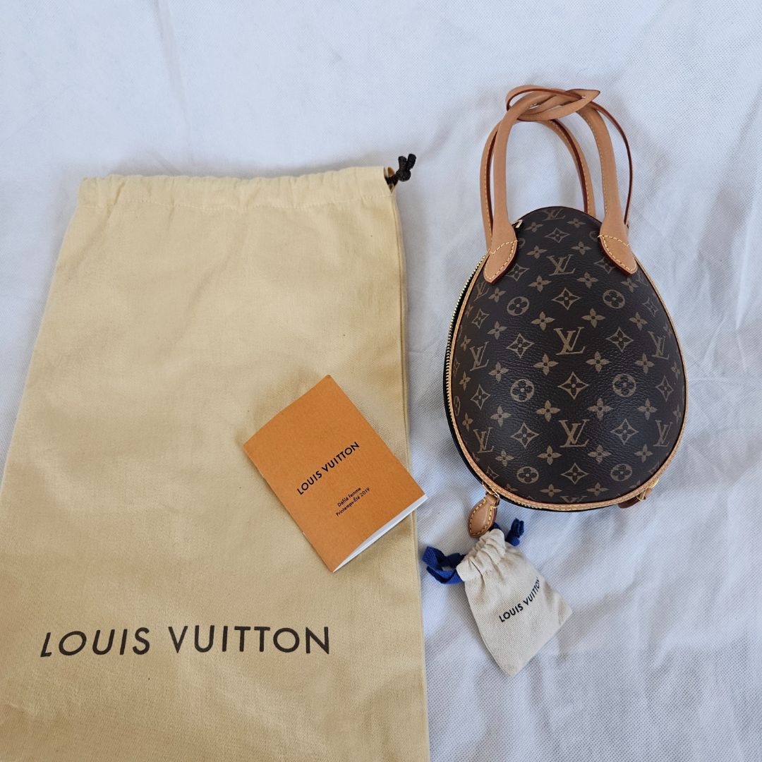 Louis Vuitton Monogram Canvas and Leather Egg Bag