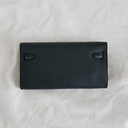 Hermès Kelly To Go Veau Evercolor in Gris Misty