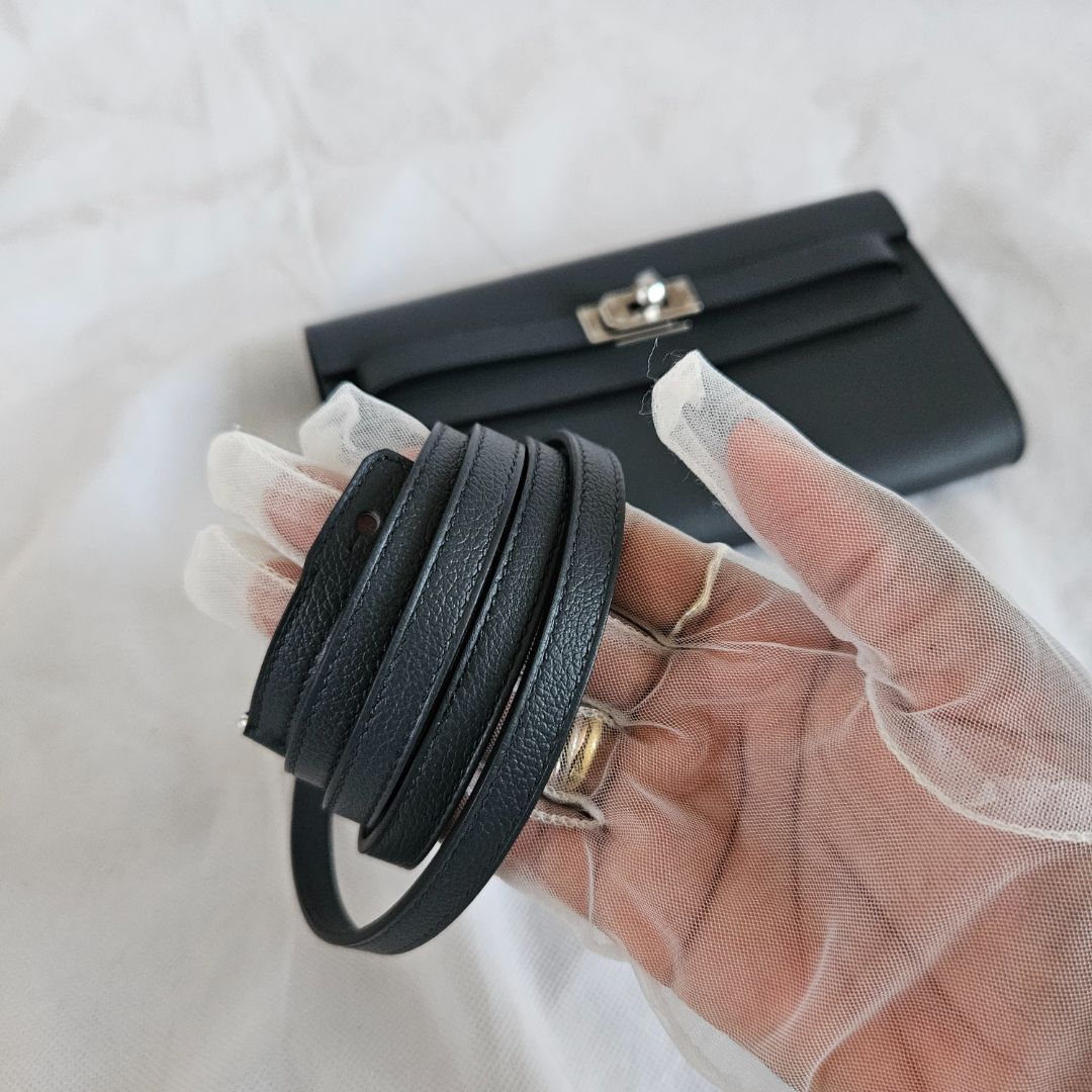 Hermès Kelly To Go Veau Evercolor in Gris Misty