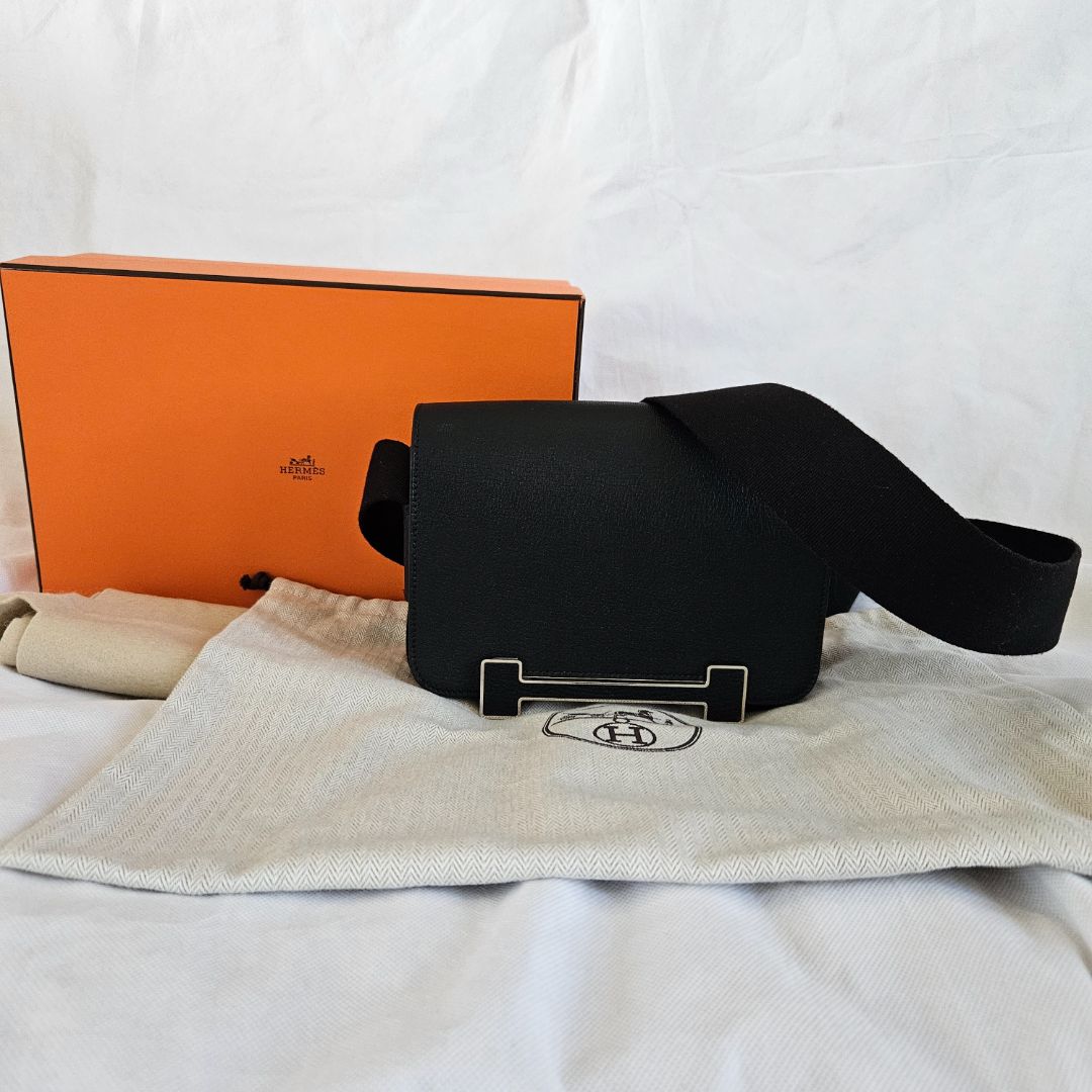 Hermès Noir Chevre Leather Geta Bag