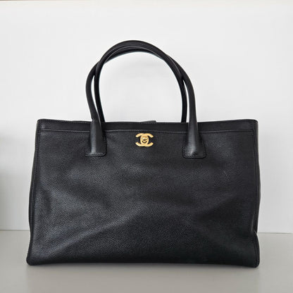 Chanel black executive small bag