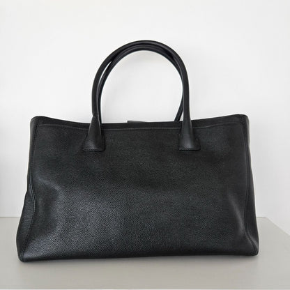 Chanel black executive small bag