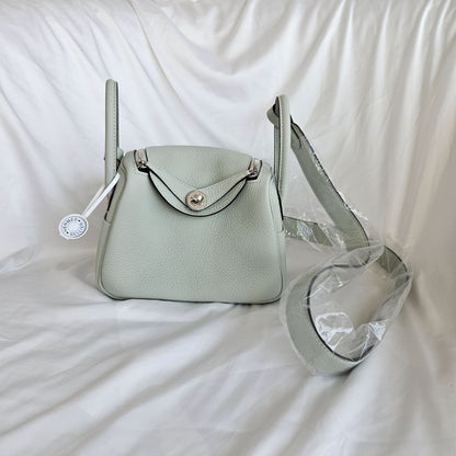 Hermes Mini Lindy Gris Neve Leather Bag