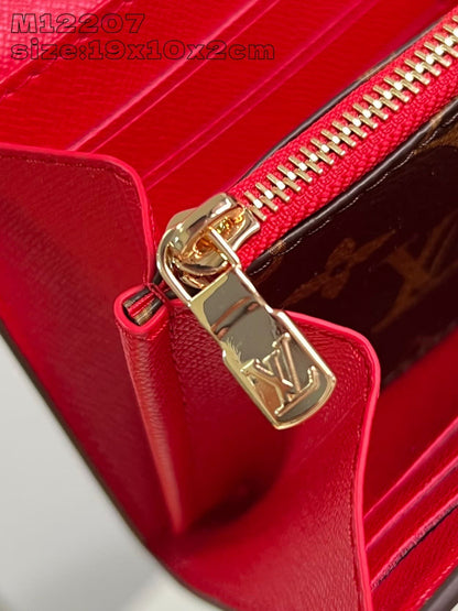 Louis Vuitton M12207 Sarah Wallet