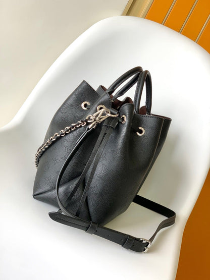Louis Vuitton M59200 Bella Tote