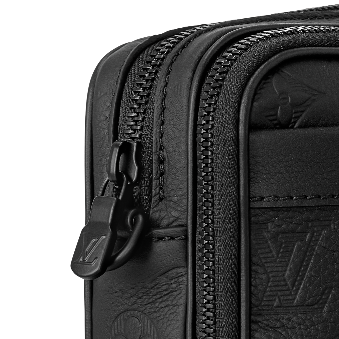 Louis Vuitton Alpha Wearable Wallet M82544