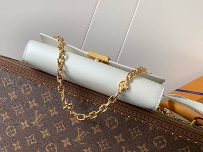 Louis Vuitton M12265 Wallet On Chain Capucines