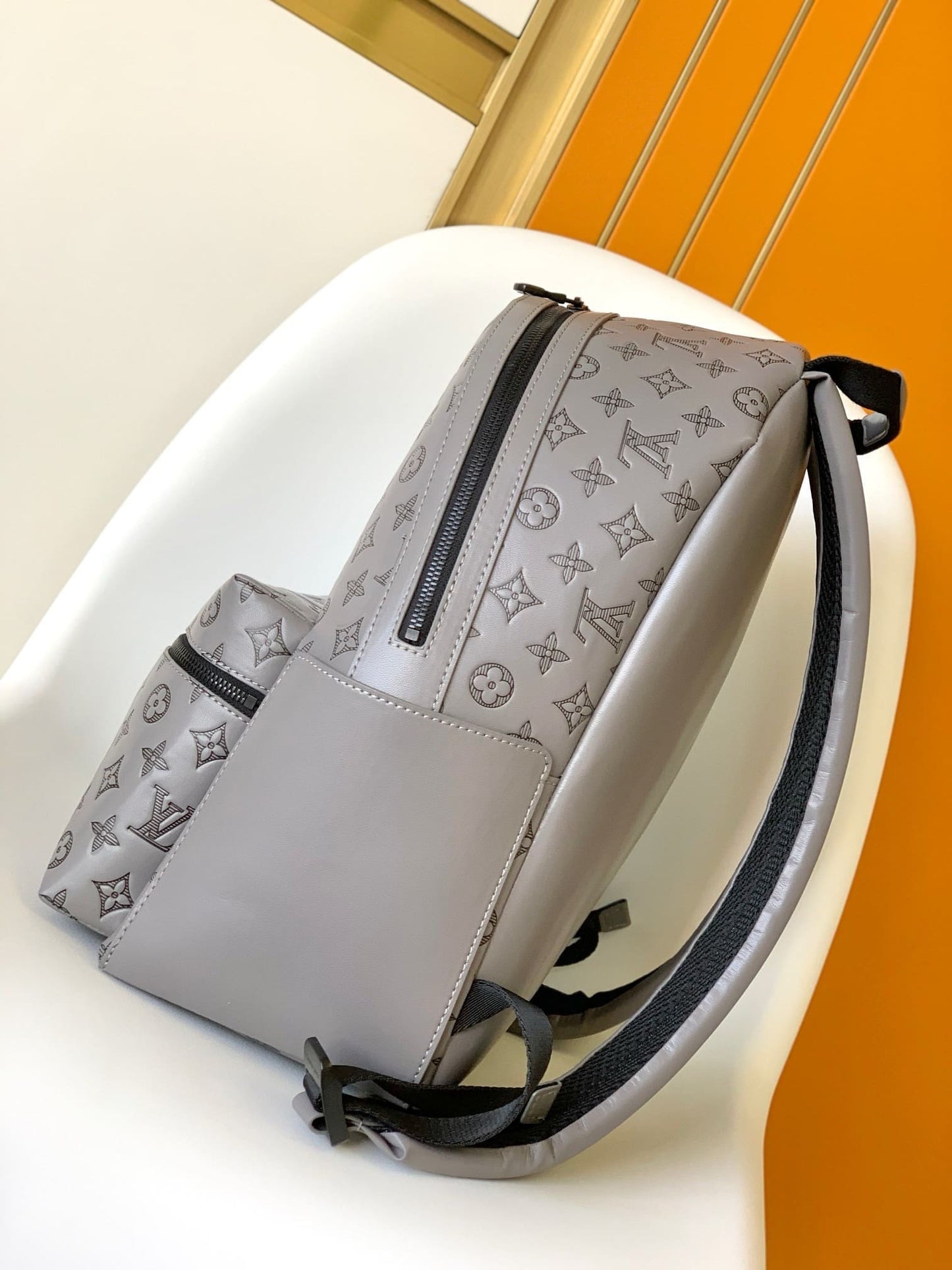 Louis Vuitton M46557 Discovery Backpack