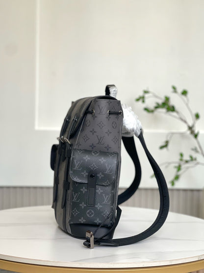 Louis Vuitton M46331 Christopher PM