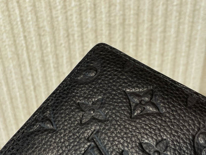 Louis Vuitton M82072 Multiple Wallet