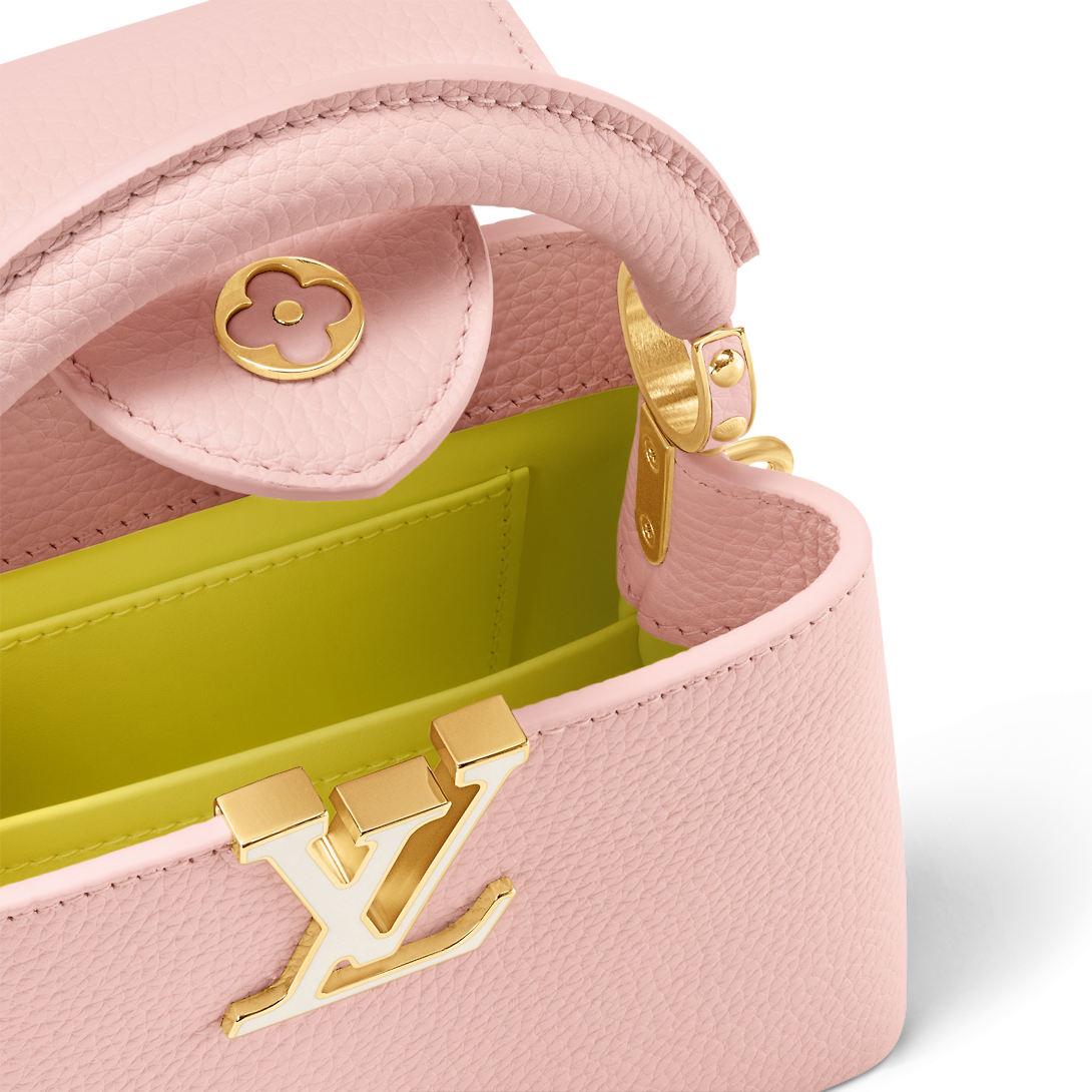 Louis Vuitton Capushell Mini M23363