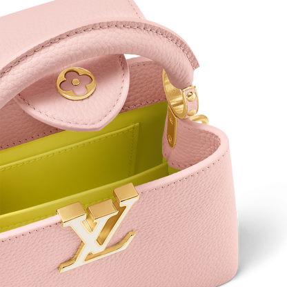 Louis Vuitton Capushell Mini M23363