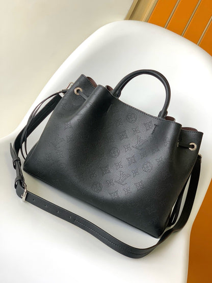 Louis Vuitton M59200 Bella Tote