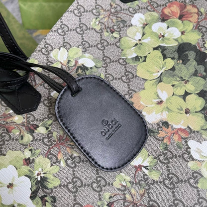 GUCCI Supreme Monogram Blooms Medium Reversible Tote