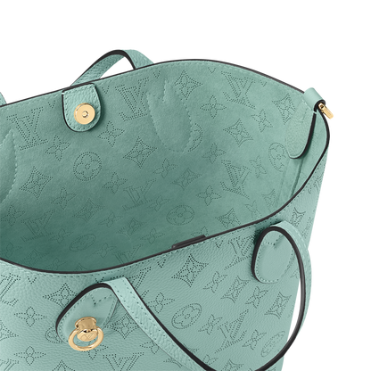 Louis Vuitton M24930 Blossom PM