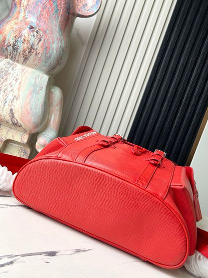 Louis Vuitton M23764 Christopher MM