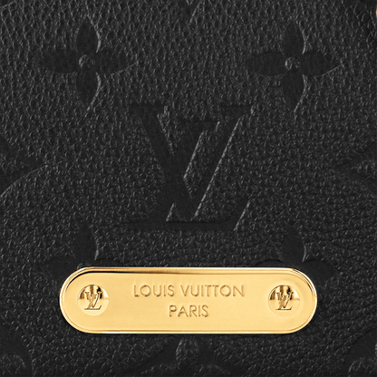 Louis Vuitton M46919 Wallet On Chain Lily