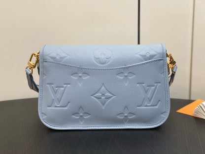 Louis Vuitton M46846 Diane