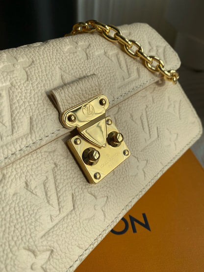 Louis Vuitton M82836 WALLET ON CHAIN METIS handbags