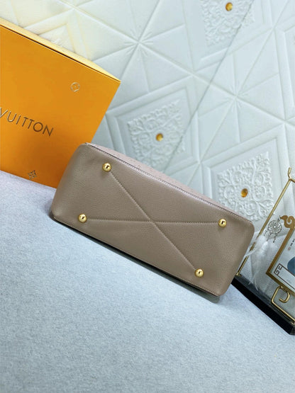 Louis Vuitton M45523 Maida hobo