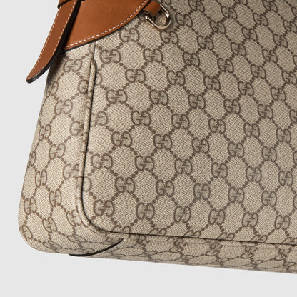 Gucci GG Emblem medium shoulder