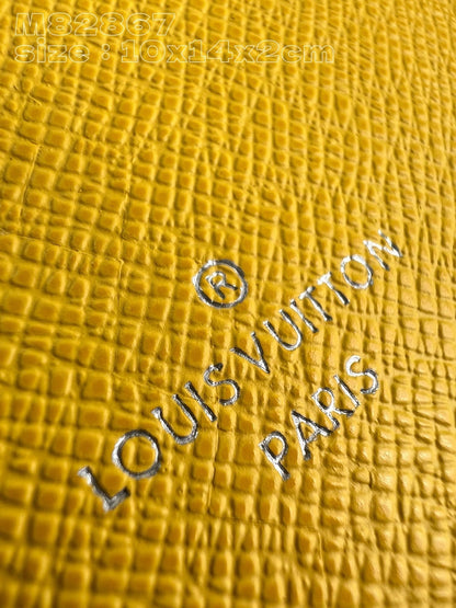 Louis Vuitton M82864 Passport Cover