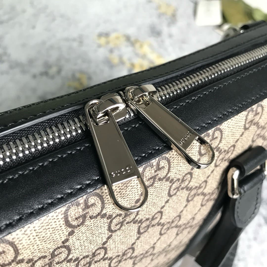 GUCCI Supreme Monogram Briefcase Black