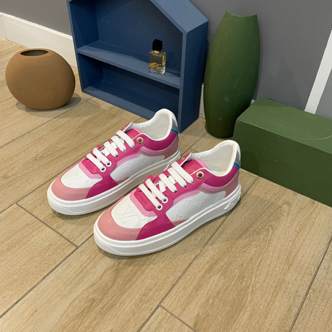 LUV WOMEN’S SNEAKER