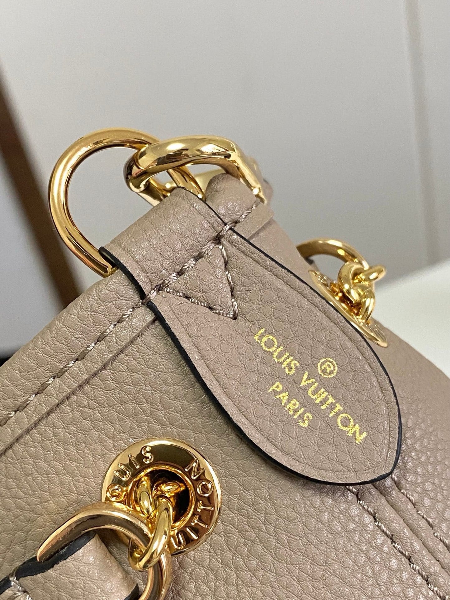 Louis Vuitton M25453 LV Bundle