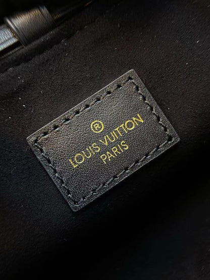 Louis Vuitton M82885 Noé Purse LV Charms