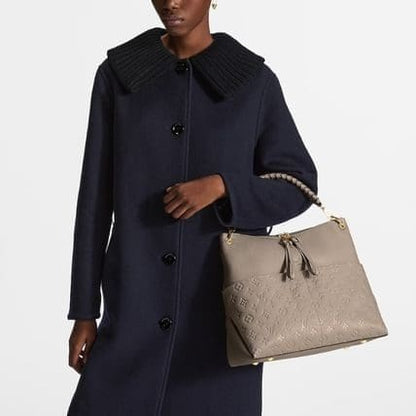 Louis Vuitton M45523 Maida hobo