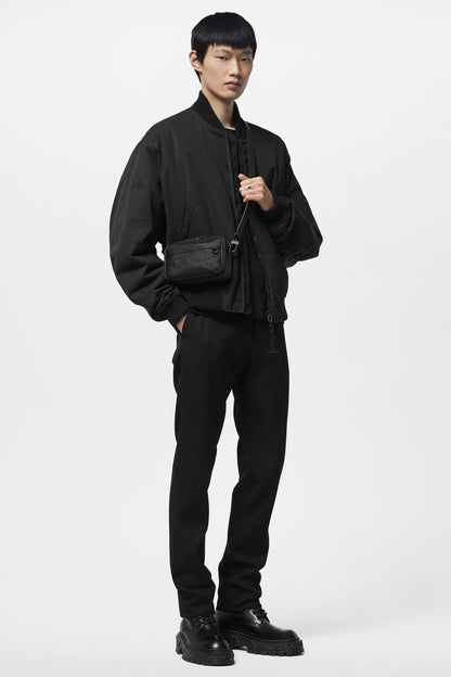 Louis Vuitton Alpha Wearable Wallet M82544