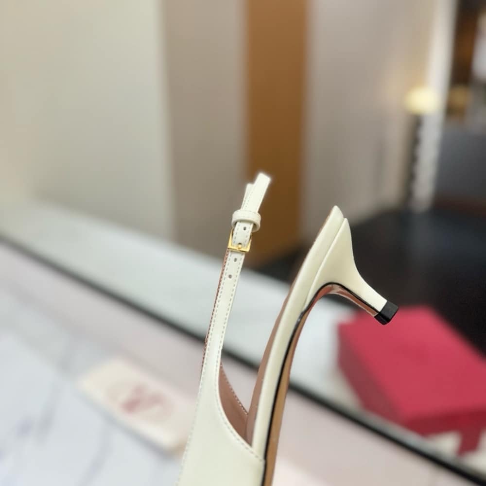 VALENTINO BEPOINTY SLINGBACK PUMPS IVORY AND TOBACCO 6W2S0LL3YEA CVM