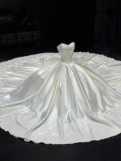 Classy Elegant Wedding Dress Ball Gown Strapless Satin Lace Long Wedding Dresses Bridal Gowns DH748