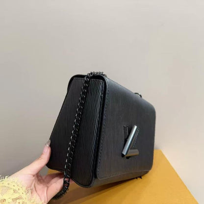 LOUIS VUITTON TWIST MM BAG ALL BLACK 23CM M25325