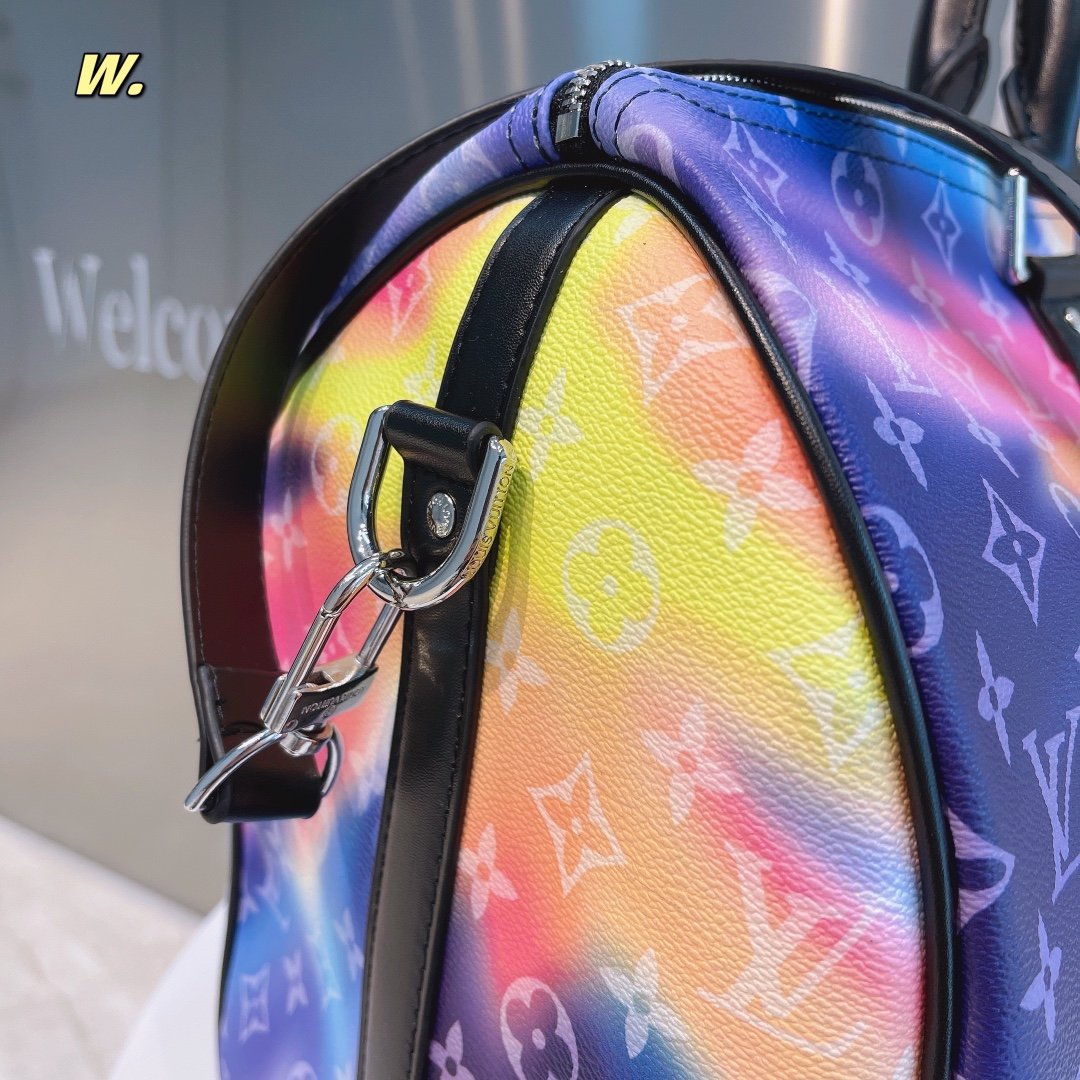 Louis Vuitton Keepall Bandouliere