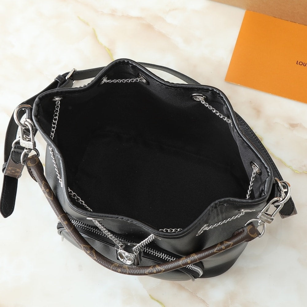 LOUIS VUITTON NO WAY VIBE BLACK 24CM  M14377