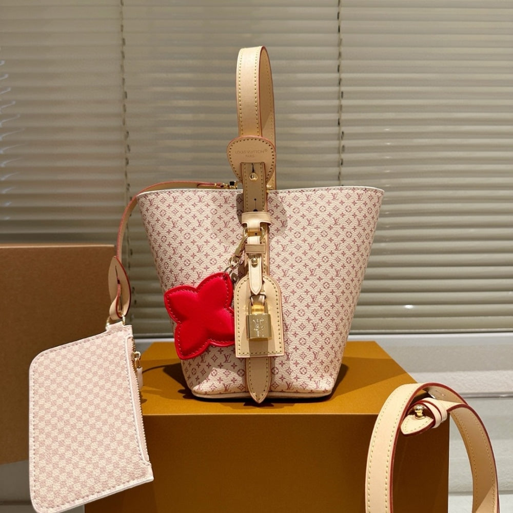 LV ALL IN BB SAND 16CM M15130