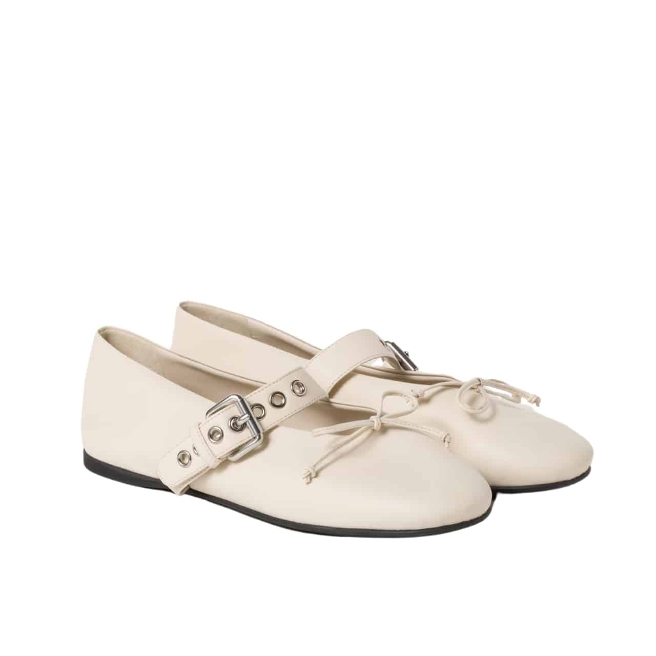 MIUMIU LEATHER BALLERINAS IN IVORY  5F210E 070 F0304 F 005