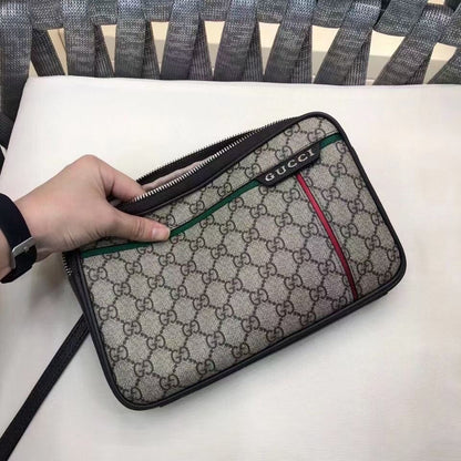 GUCCI GG CLUTCH